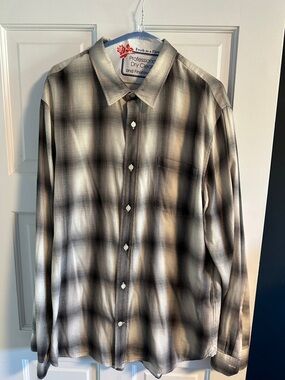 Vince Men's Black & White Plaid Button-Down Shirt